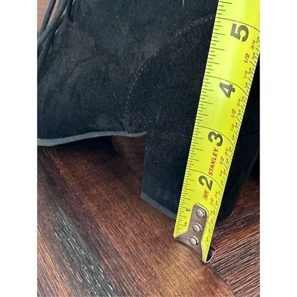 Madden Girl Torch faux suede lace up bootie - Picture 4 of 7